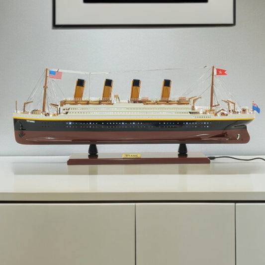 13" Black and White Solid Wood Hand Painted 1912 RMS Titanic Lights Model Boat-0