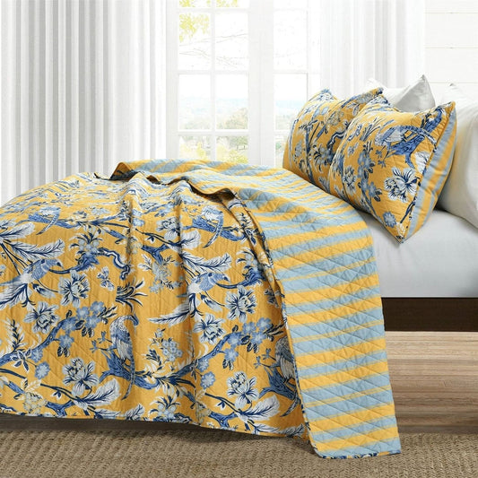 King Size Lightweight Peacocks Polyester Quilt Set Yellow Blue-0