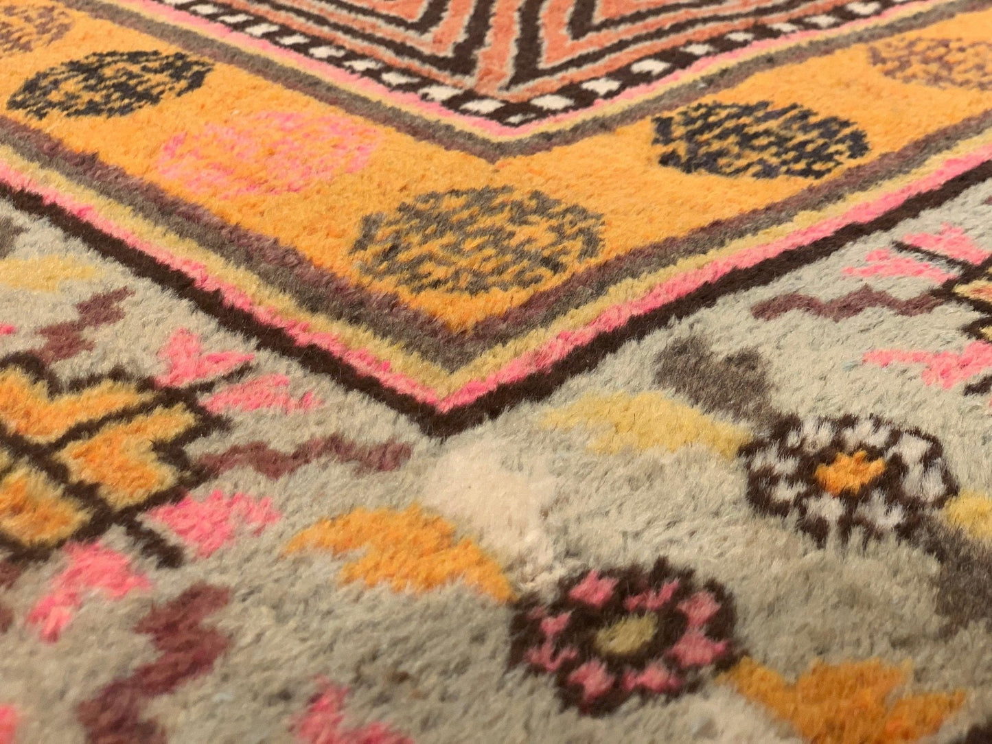 Canvello Rust Antique Khotan 5'6'' X 10'5''-4
