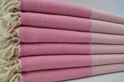 DOTTY DIAMOND PINK TURKISH TOWEL-3