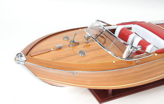 Riva Aqurama Speedboat Model Exclusive Edition-0