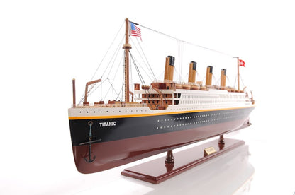 14" Black and Red Solid Wood Hand Painted 1912 RMS Titanic Large Model Boat-2