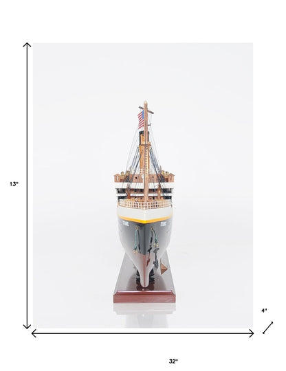 13" Black and White Solid Wood Hand Painted 1912 RMS Titanic Lights Model Boat-5