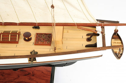26" Black and White Solid Wood Hand Painted p-Oxybis(benzenesulfonyl hydrazide) Model Boat-3