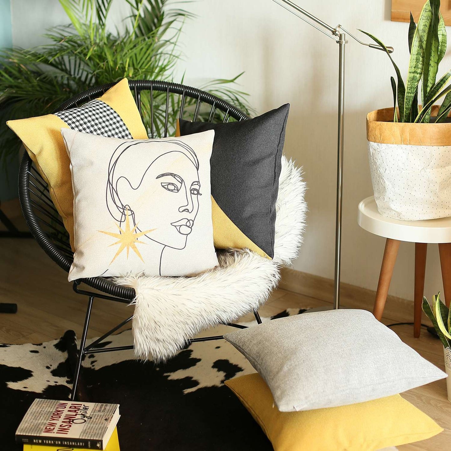 18" X 18" Black And Yellow Abstract Zippered Handmade Polyester Throw Pillow Cover-7