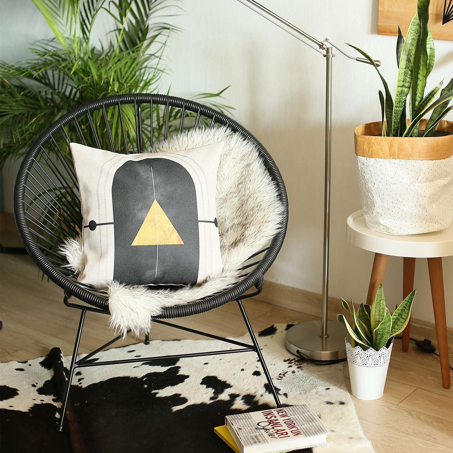18" X 18" Black And Yellow Abstract Zippered Handmade Polyester Throw Pillow Cover-3