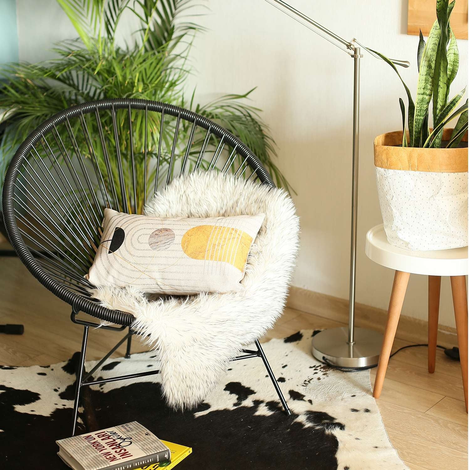 12" X 20" Black And Yellow Abstract Zippered Handmade Polyester Lumbar Pillow Cover-5