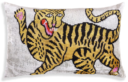 Handmade Tiger Design Velvet Lumbar Pillow 16x24 – Bold Artisan Statement Cushion-0