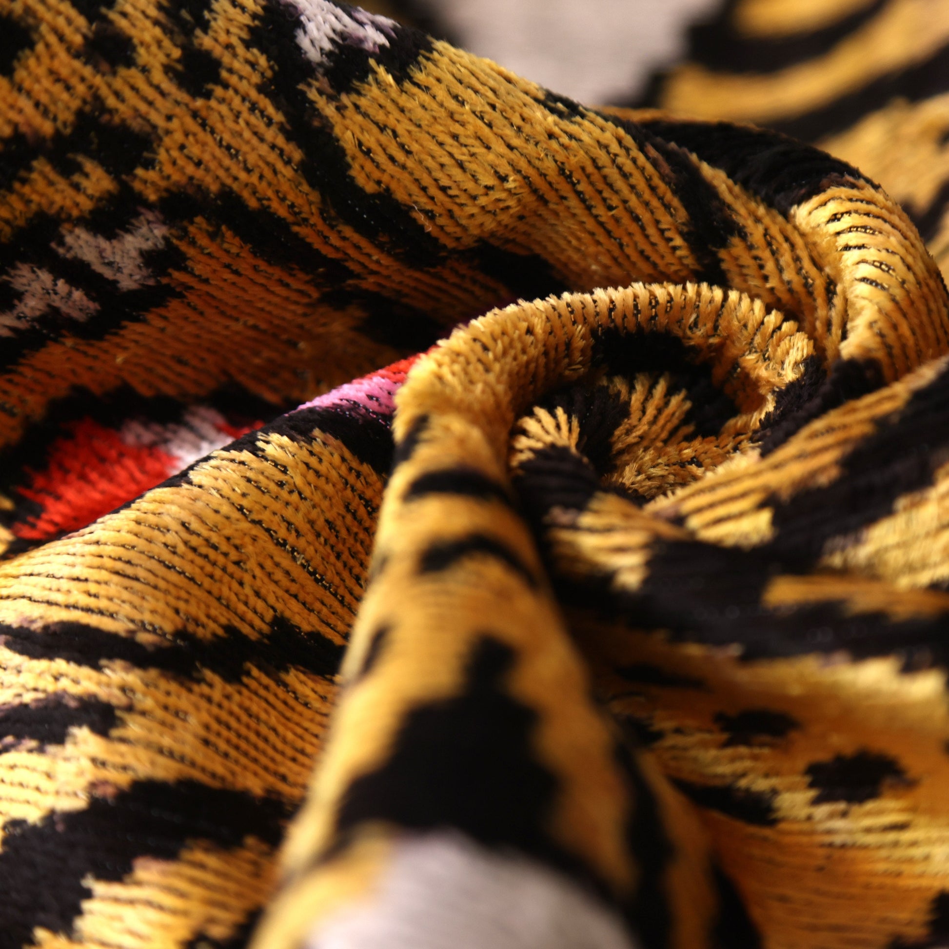 Handmade Tiger Design Velvet Lumbar Pillow 16x24 – Bold Artisan Statement Cushion-1