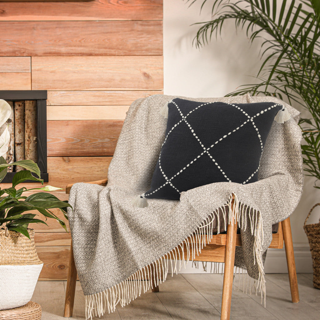 20" X 20" White And Black 100% Cotton Geometric Zippered Pillow-7