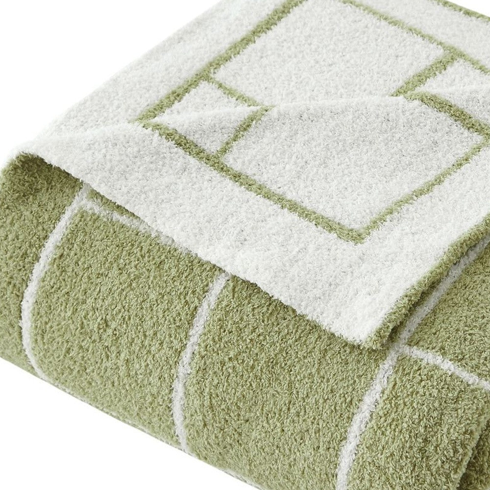 50" X 60" Green and White Fleece Knitted Geometric Plush Throw Blanket-3