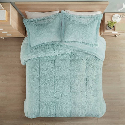 King/CAL King Soft Sherpa Faux Fur 3-Piece Comforter Set in Light Teal Blue-2