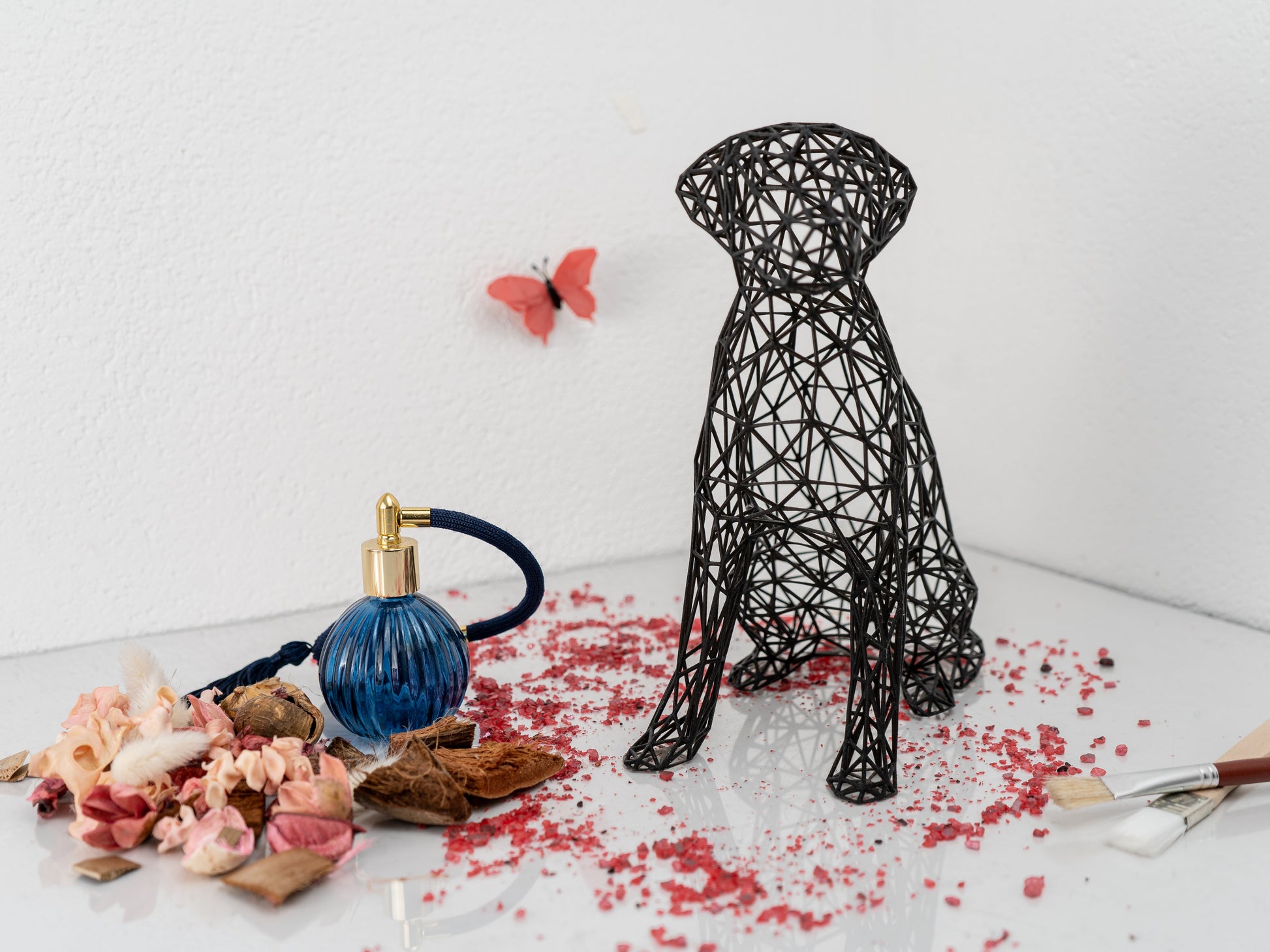 Elegant Labrador Wire Art Sculpture – Modern Decor in Black or White-4