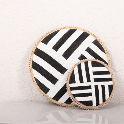 Beaded Cameroon Shield Black & White on Stand | Lined Design-2