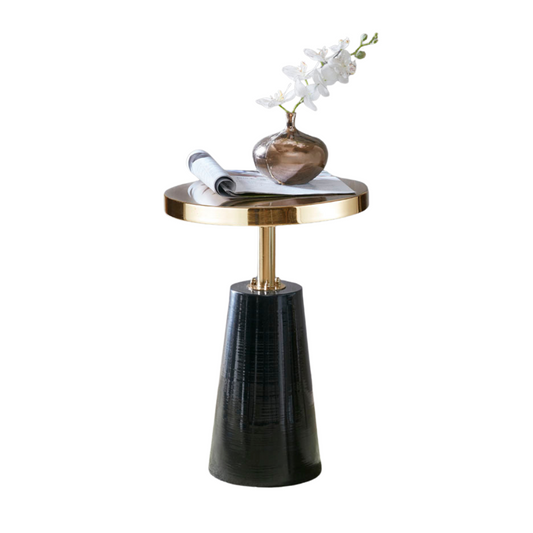 Accent Classy End Table-0