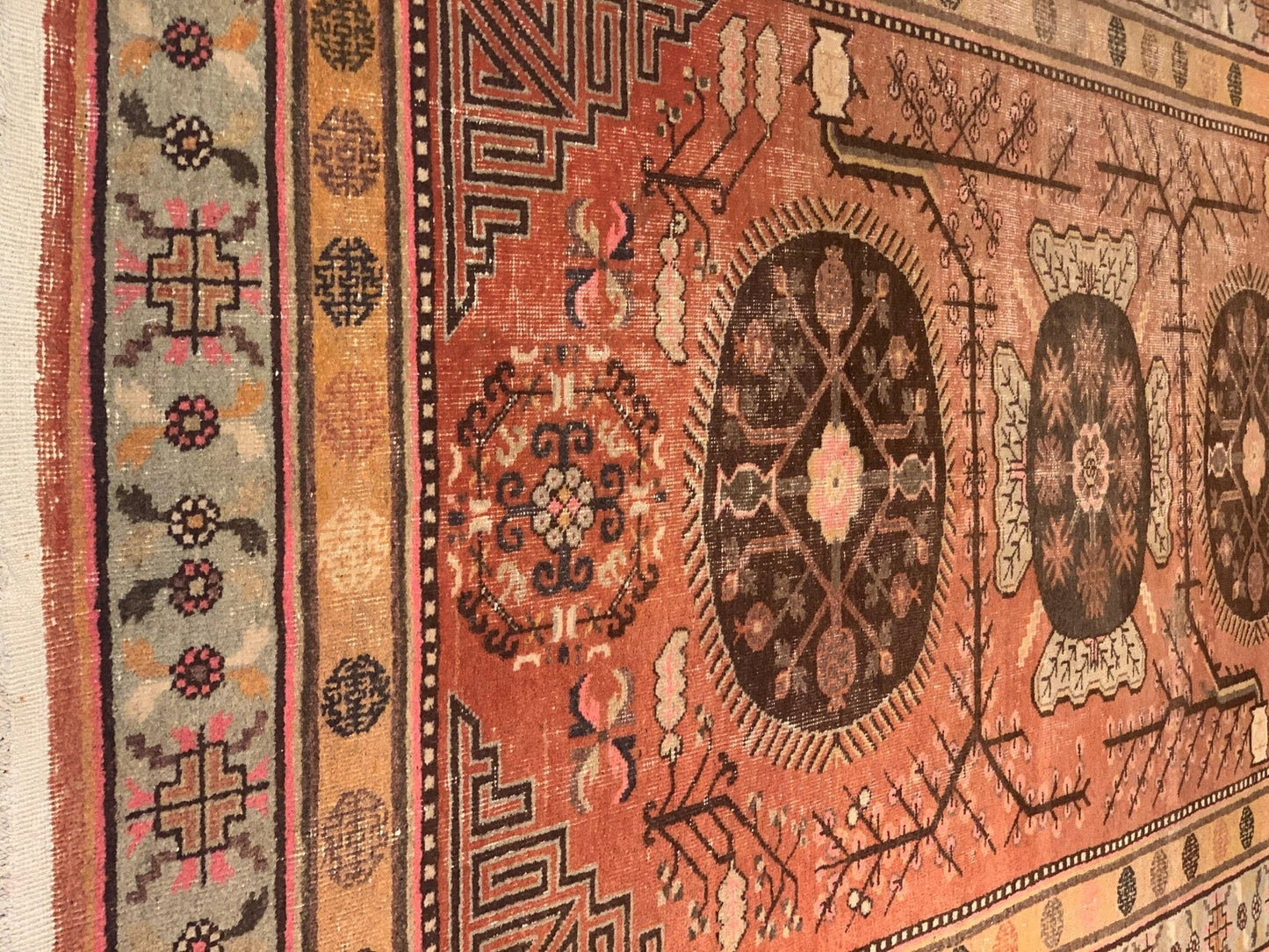Canvello Rust Antique Khotan 5'6'' X 10'5''-3